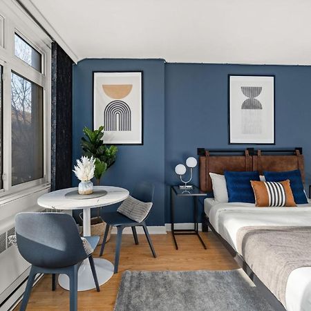 Apartament Dt Location Beautiful Studio For Your Vacation Montreal Zewnętrze zdjęcie